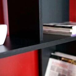 Symbiosis Boekenkast Eidal - Zwart - 165x89x25 Cm 8 Symbiosis Boekenkast Eidal - Zwart - 165x89x25 Cm -RoomStyle Verkoopwinkel 81010137 0400